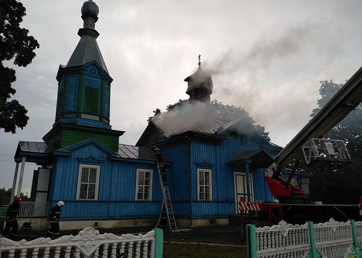 В день выборов под Кобрином горела церковь XIX века