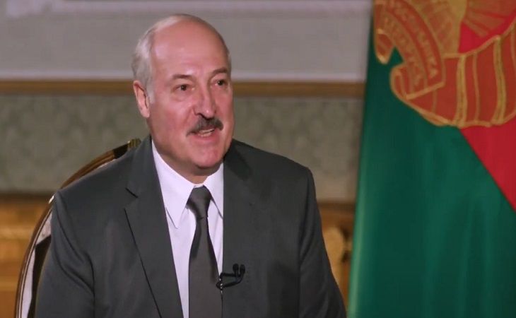 Лукашенко рассказал о планах протестующих штурмовать его резиденцию