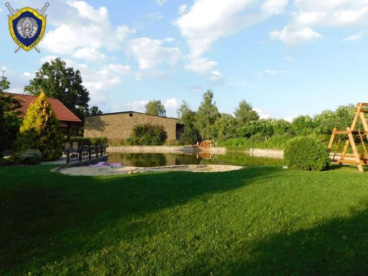 СК: мальчик утонул в декоративном водоеме в Брестской области