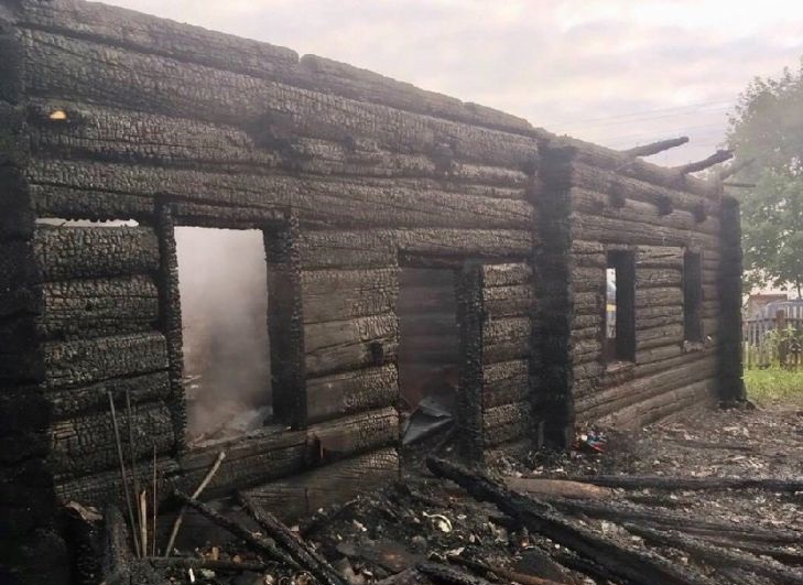 Пожар в Кличевском районе: погибла молодая семья