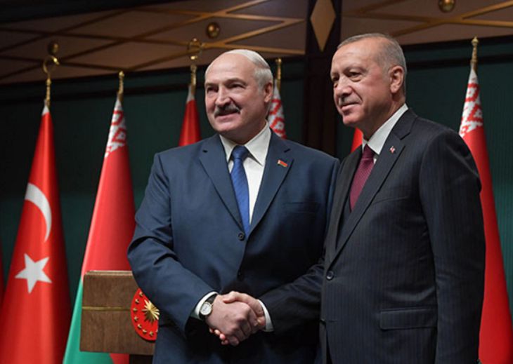 Эрдоган поздравил Лукашенко с победой на президентских выборах Эрдоган поздравил Лукашенко с победой на президентских выборах