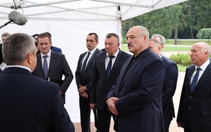Лукашенко о ситуации с Купаловским театром: будет полная свобода и рыночные отношения