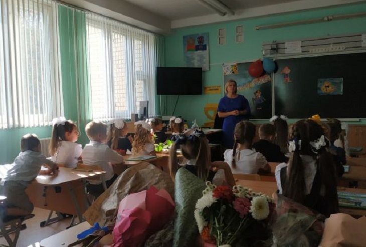 Каких педагогов не хватает в школах Минска