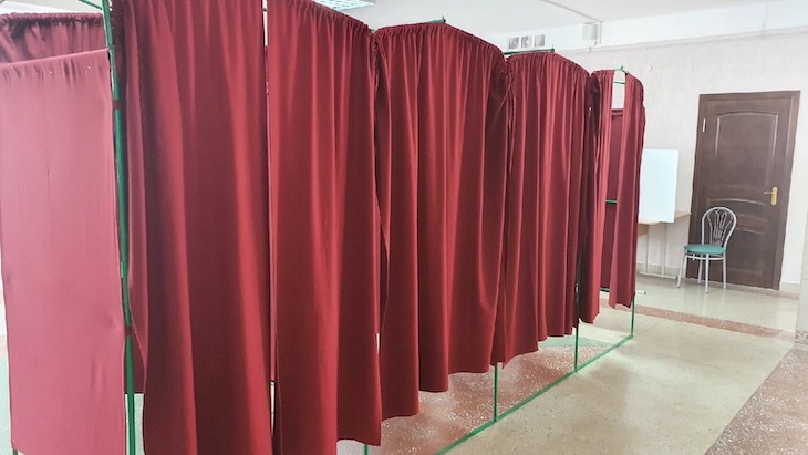 В Минске продолжают работать избирательные участки: вот почему
