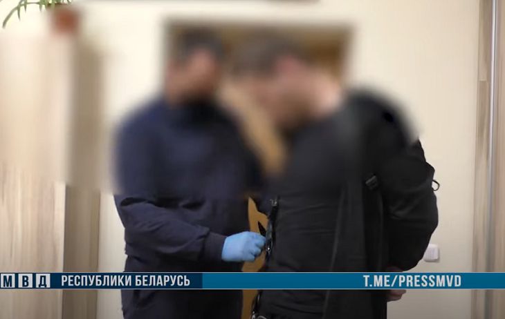 МВД: на акции протеста в Могилеве задержали мужчину с двумя ножами