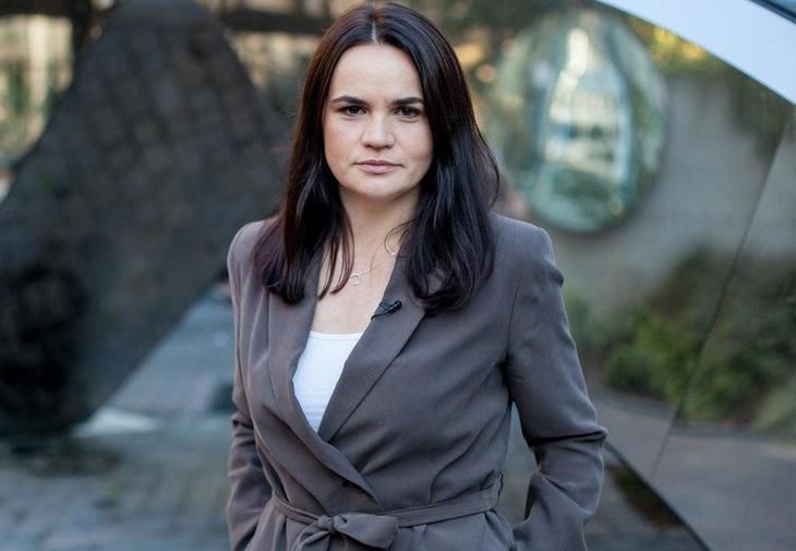 «Мы не можем больше бездействовать»: Тихановская набирает себе команду 