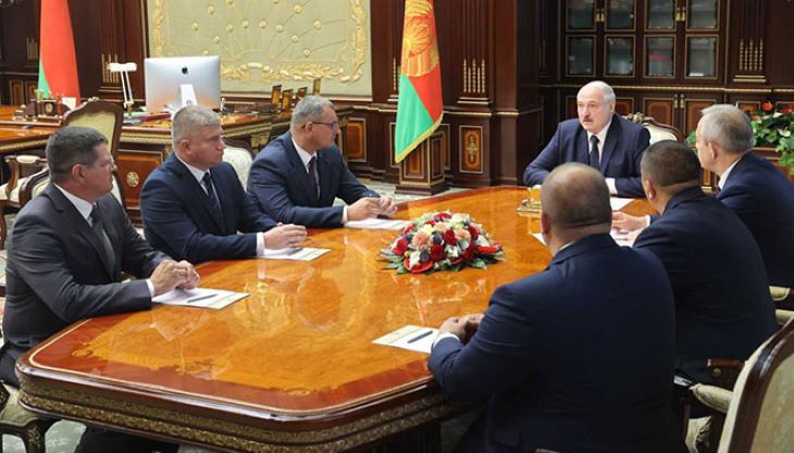 Лукашенко обвинил Польшу, Чехию, Литву и Украину в управлении протестами в Беларуси