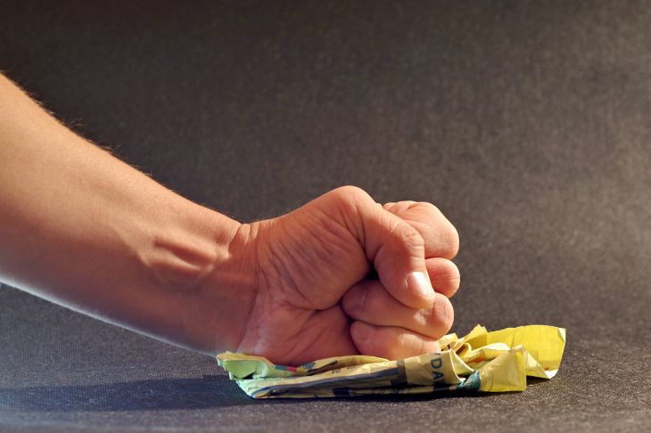 Ученые перечислили болезни, которые появляются из-за негативных эмоций Ученые перечислили болезни, которые появляются из-за негативных эмоций