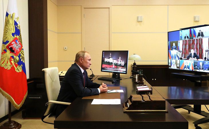 Путин обсудил с Совбезом подготовку визита Лукашенко в Москву