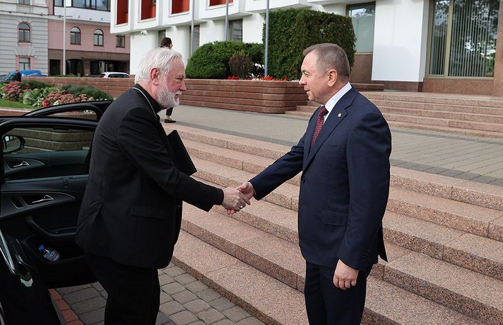 Беларусь подтвердила приглашение Папе Римскому посетить страну