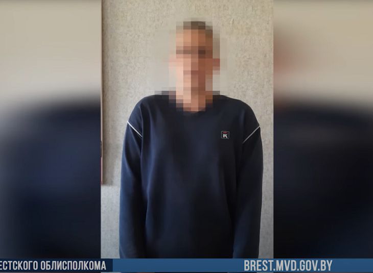 В Жабинке 19-летнего парня задержали за надругательство над государственным флагом