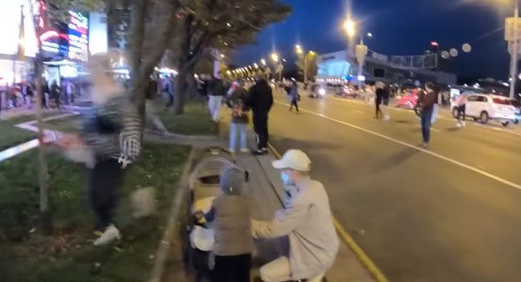 В Беларуси усилят ответственность родителей за участие детей в акциях протеста