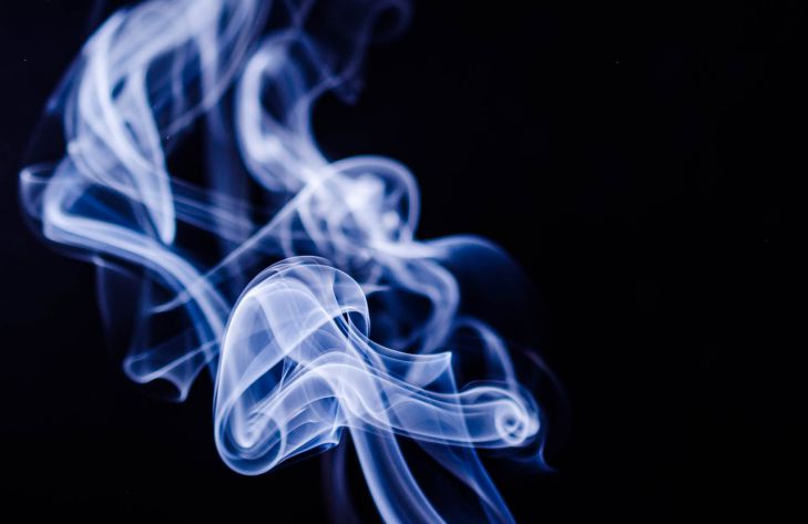 Как долго сохраняется риск развития рака у бросивших курить: выводы медиков