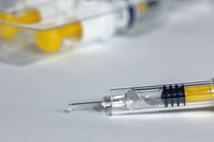 Еще одна российская вакцина от коронавируса прошла клинические испытания