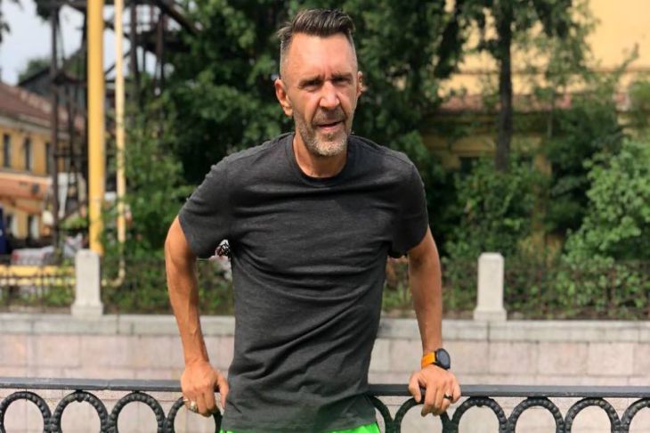 Чересчур жестоко. Но он сам виноват – Шнуров прокомментировал приговор Ефремову Чересчур жестоко. Но он сам виноват – Шнуров прокомментировал приговор Ефремову