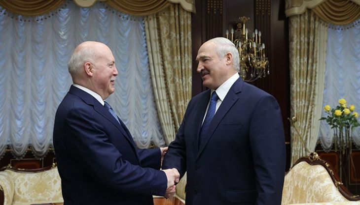 Лукашенко о встрече с Путиным: мы поставим жирную точку в реализации этих отношений и договоренностей