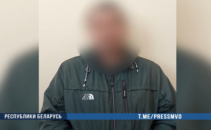 Житель Минска на дверях краской написал угрозу соседу-милиционеру. Теперь он в ИВС