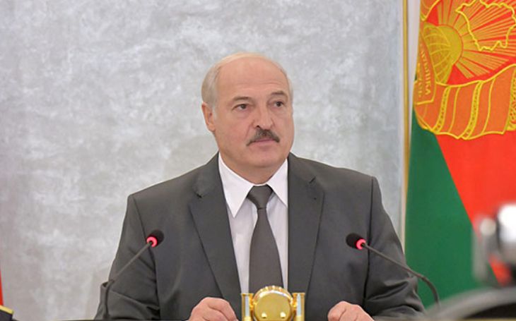 Лукашенко посоветовал Литве заняться своими проблемами вместо критики Беларуси