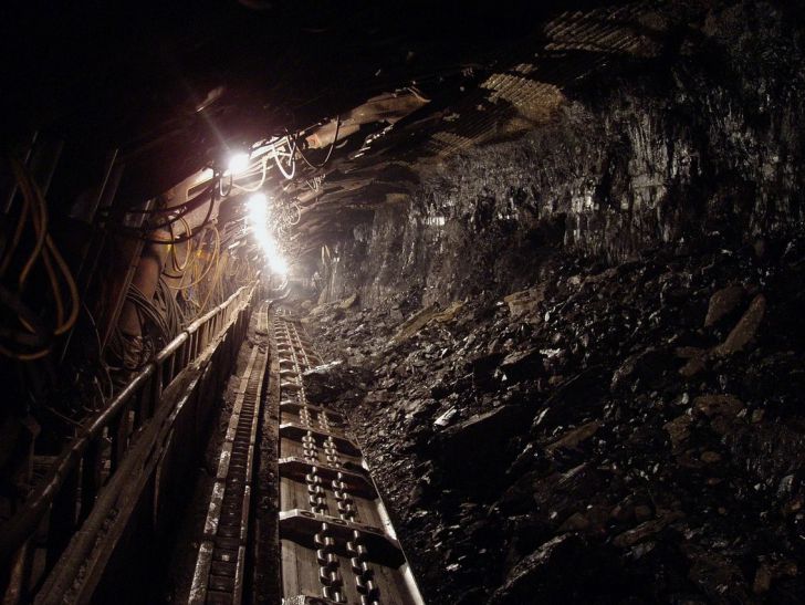Обрушение шахты в России: есть погибшие