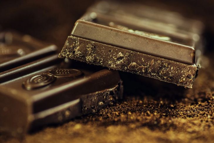 Эксперты назвали допустимую дозу шоколада