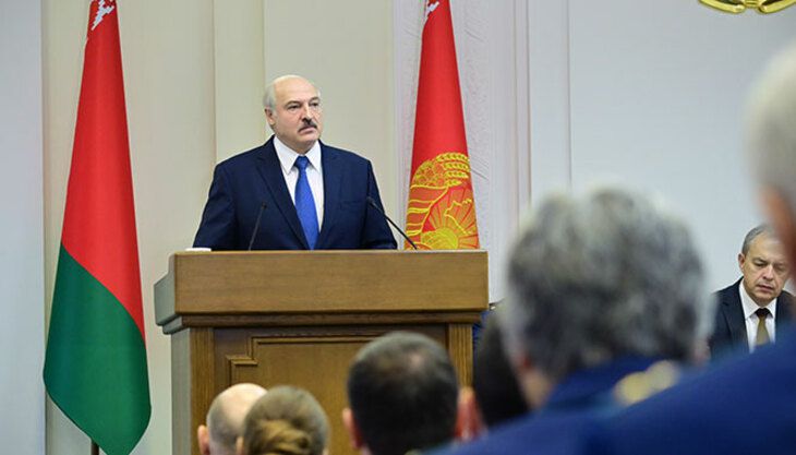 Лукашенко назвал цель совета оппозиции Беларуси Лукашенко назвал цель совета оппозиции Беларуси