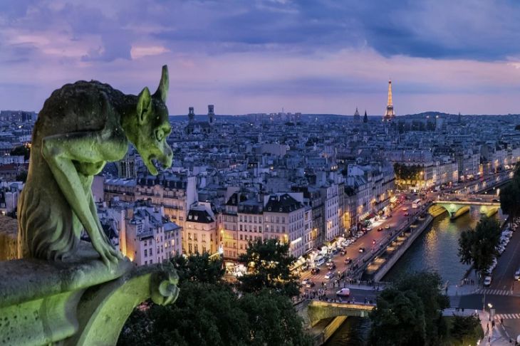 Европа против карантина. Из-за новых ограничений испанцы и французы вышли на улицы