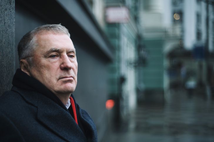 Жириновский хочет провести в Минске парад дружбы и любви с участием 100 тысяч русских патриотов Жириновский хочет провести в Минске парад дружбы и любви с участием 100 тысяч русских патриотов