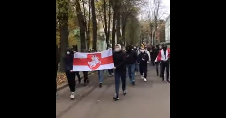 Студенты некоторых вузов в Беларуси вышли на акции протеста Студенты некоторых вузов в Беларуси вышли на акции протеста