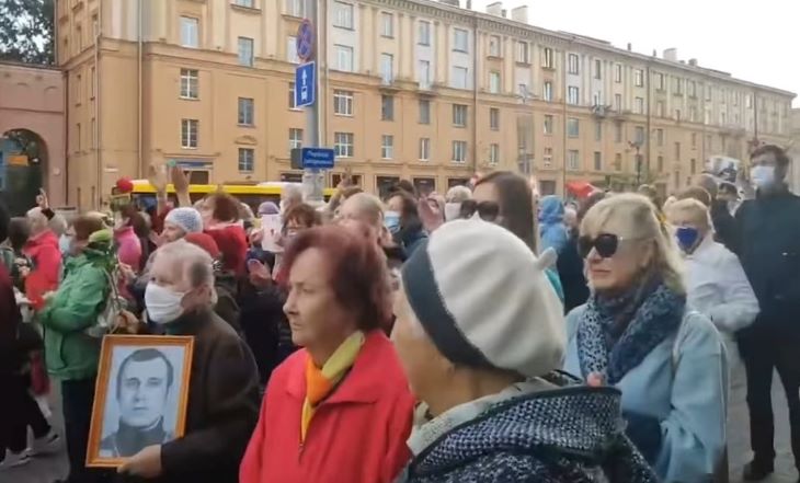 Белорусские пенсионеры провели акцию протеста в Минске: чем все закончилось 