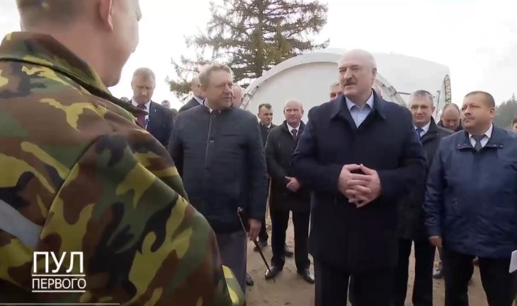 Лукашенко о протестующих: Мордовороты ходят по Минску. Заплатят им деньги - бегут в кафе или ресторан ужинать