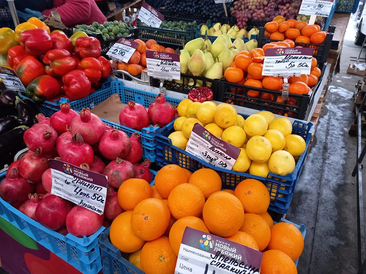 Что и за сколько можно купить на «Новом Лебяжем» в октябре