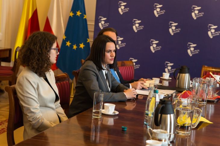 Тихановская и мэр Варшавы обсудили поддержку белорусов Тихановская и мэр Варшавы обсудили поддержку белорусов