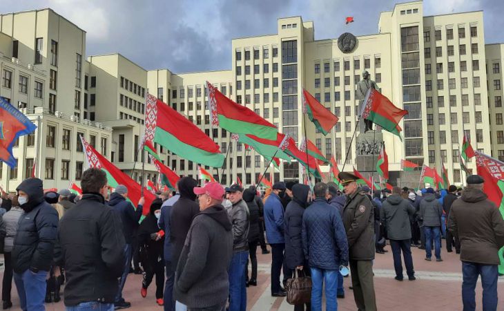  В Минске 25 октября планируется масштабный провластный митинг: власти собирают людей со всей страны