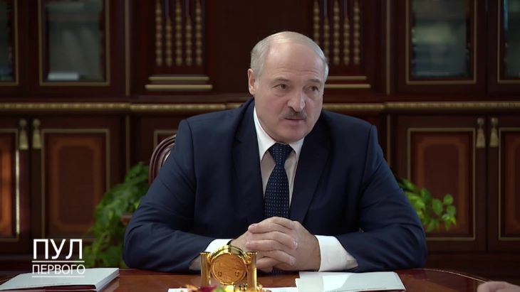 Лукашенко: Пока я президент, принимать решения будет белорусский народ