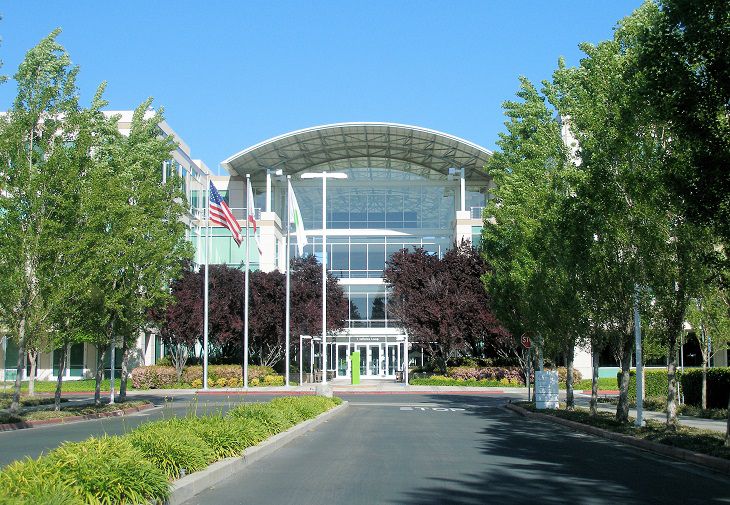 Apple ответила на обвинение в требовании удалить белорусские Telegram-каналы