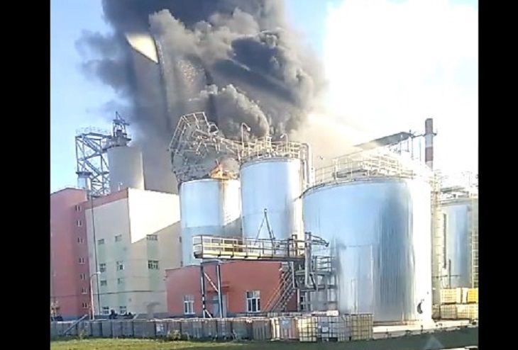 Стали известны подробности пожара на Светлогорском ЦКК Стали известны подробности пожара на Светлогорском ЦКК