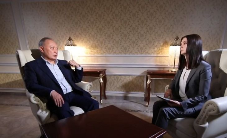 Бакиев высказался о госперевороте в Беларуси: Разорвали бы ее на куски