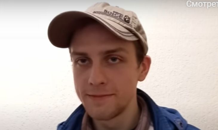 Задержанный на протестах рассказал белорусам: Бастовать – хлопотное дельце. Пора бросать курить и серьезно гонять во всю мощь Задержанный на протестах рассказал белорусам: Бастовать – хлопотное дельце. Пора бросать курить и серьезно гонять во всю мощь