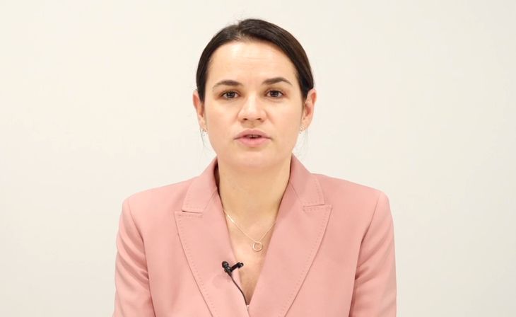 Тихановская обратилась к белорускам: Красота и любовь обнажили уродство беззакония