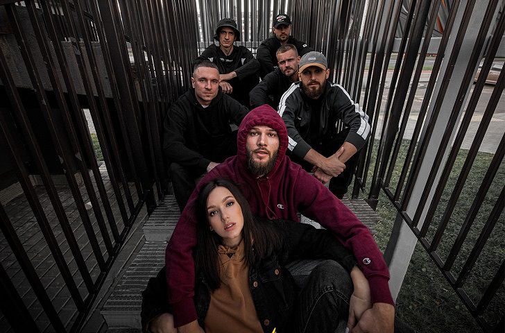 Макс Корж снял клип на Грушевке в Минске: вот как это было Макс Корж снял клип на Грушевке в Минске: вот как это было