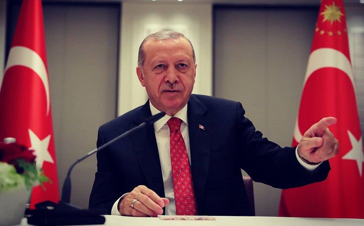 Эрдоган осудил заявление Путина, Трампа и Макрона по Карабаху
