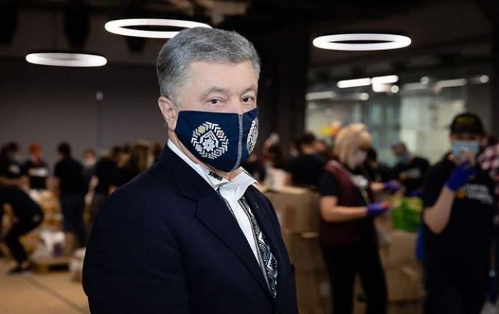 «Врачи не могут взять кровь на анализ»: состояние зараженного коронавирусом Порошенко резко ухудшилось