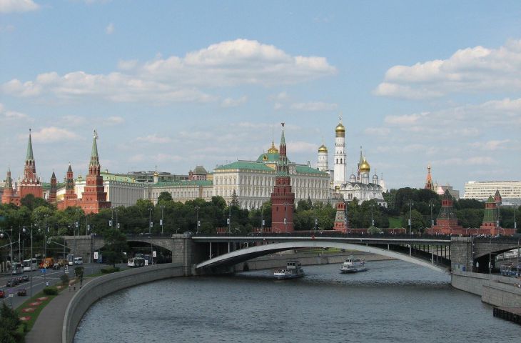 В России предложили ввести запрет на рекламу В России предложили ввести запрет на рекламу