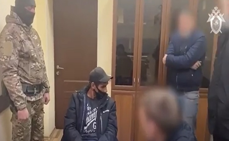 Мужчина изнасиловал 16-летнюю девушку и похитил ее мать: был объявлен план «Перехват» 