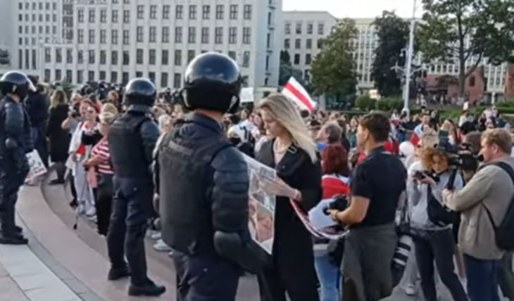 МИД Беларуси проведет переаккредитацию всех работающих в стране иностранных СМИ МИД Беларуси проведет переаккредитацию всех работающих в стране иностранных СМИ