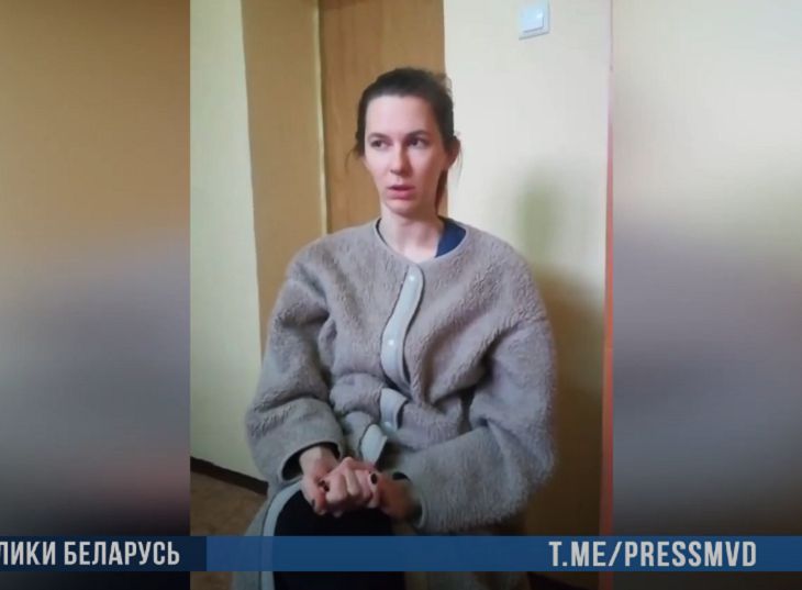 В Минске задержали девушку, бросавшую камни в Центральное РУВД на акции протеста 25 октября В Минске задержали девушку, бросавшую камни в Центральное РУВД на акции протеста 25 октября