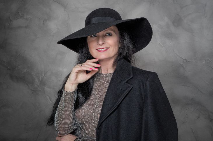 5 вещей зрелой женщины, с которыми приходится мириться мужчине