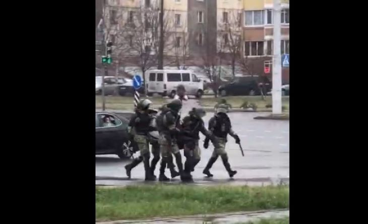 В Минске начались задержания: милиция перешла на усиленный режим работы