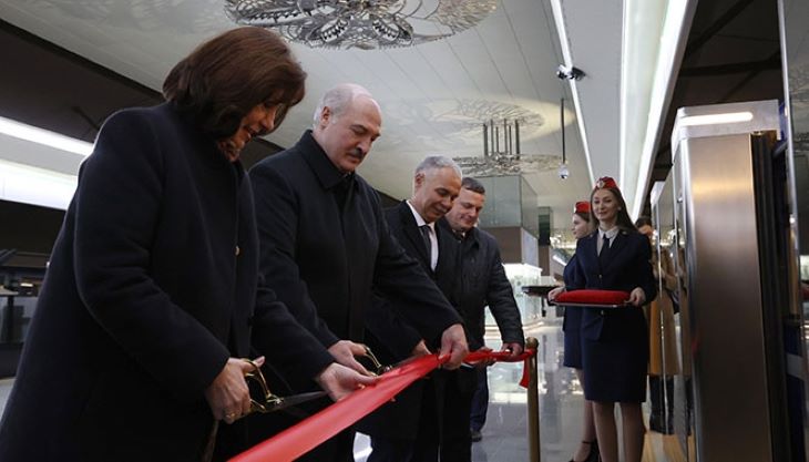 Лукашенко предложил проложить метро на север Минска, где будет построен умный город