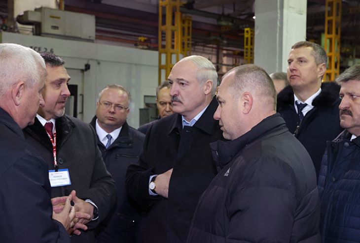 «Вы же видите мою политику»: Лукашенко рассказал о своем отношении к фашизму 